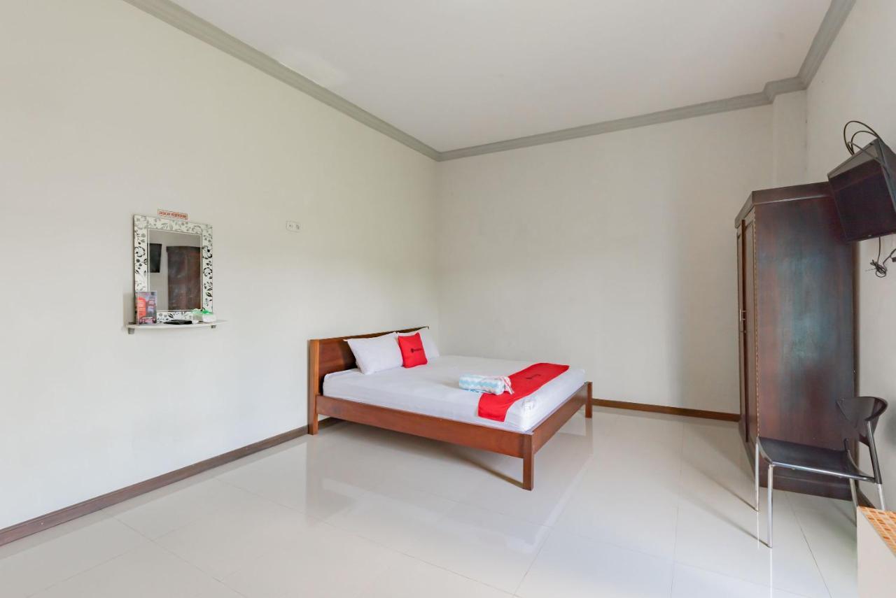 Reddoorz Near Gor Sempaja Samarinda Hotel Exterior photo